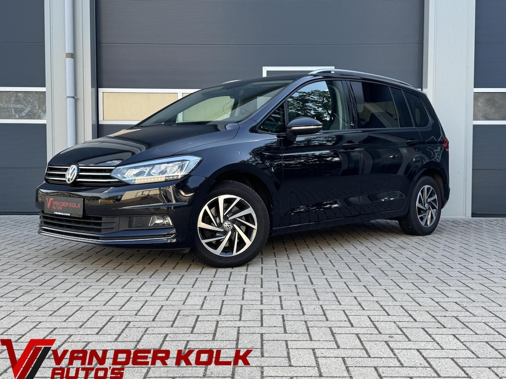 Volkswagen Touran 1.4 TSI Comfortline 7p | Carplay | Navigatie | Adaptive Cruise | Climate | Stoelverwarming | Sensoren