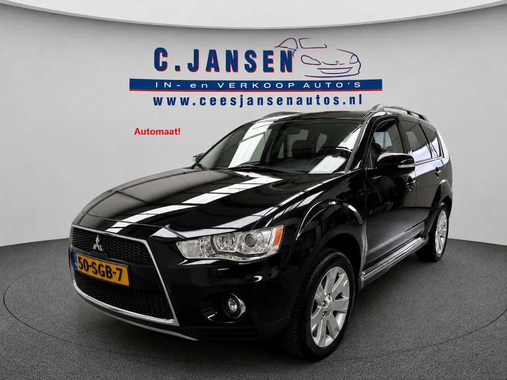 Mitsubishi Outlander 2.0 Style Automaat! | Automatische airconditioning | Cruise Control | Elektrisch glazen schuif / kanteldak