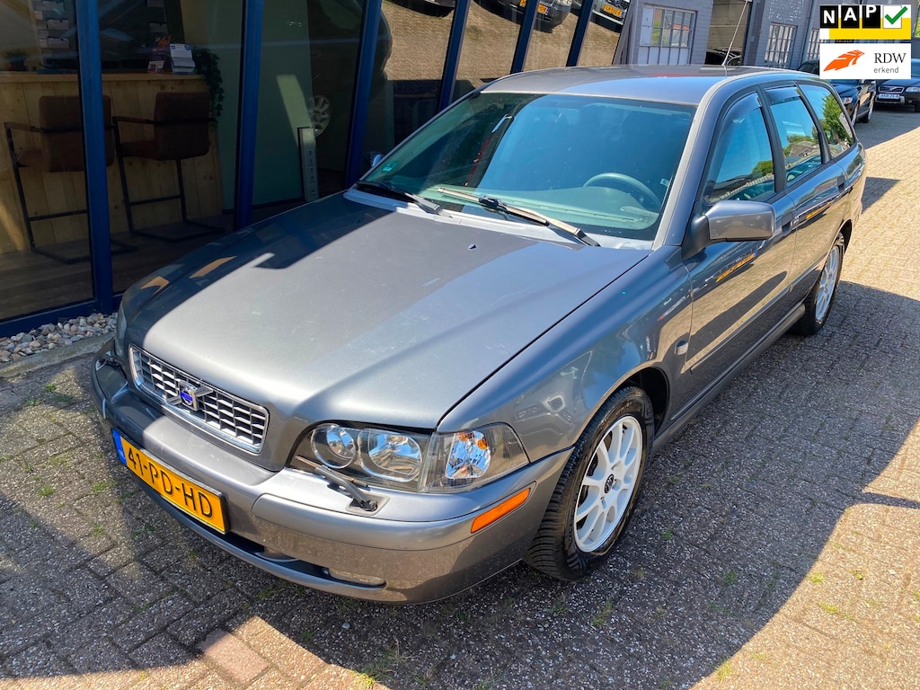 Volvo V40 2.0 Europa Airco APK 10-2027 & DISTRIBUTIERIEM