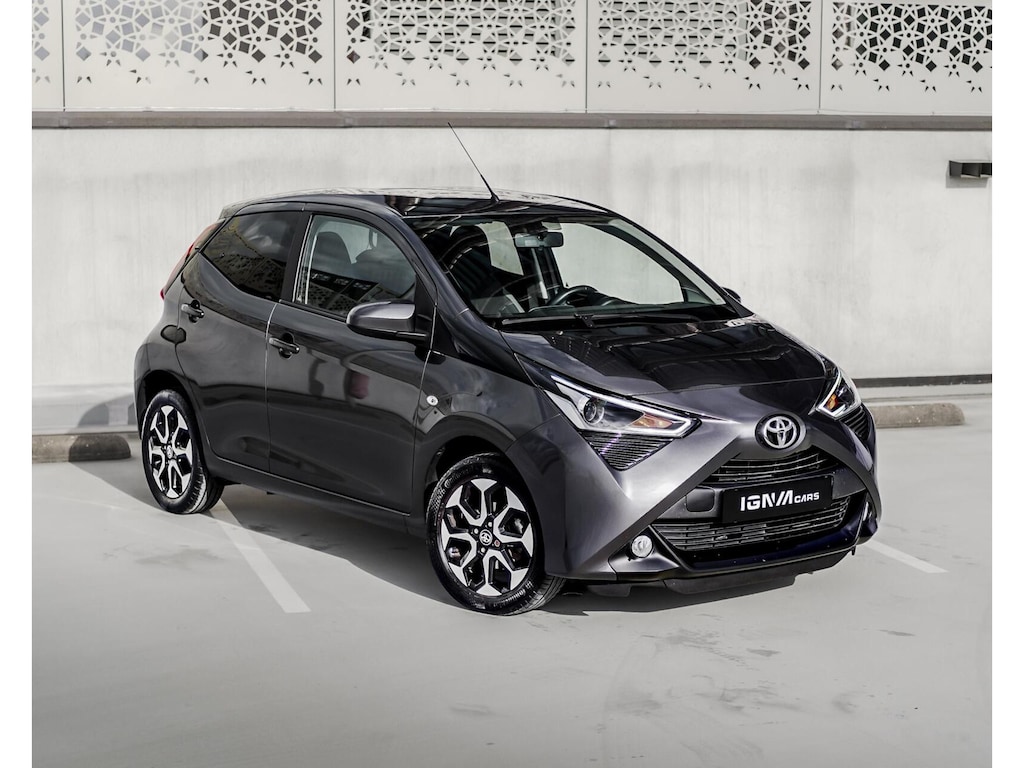 Toyota Aygo 1.0 VVT-i AUT | NAP | 1 EIG | CARPLAY | CAMERA