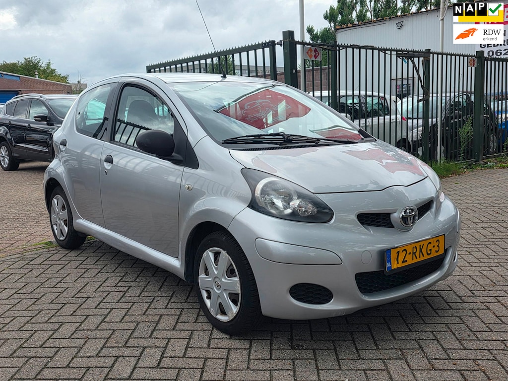 Toyota Aygo 1.0-12V Now uniek km org nl auto airco elektrische ramen cv op afs