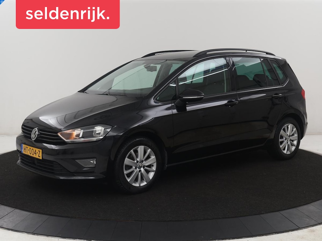 Volkswagen Golf Sportsvan 1.2 TSI Highline | Adaptive cruise | Stoelverwarming | Climate control | Park assist | Navigatie | Bluetooth | Trekhaak