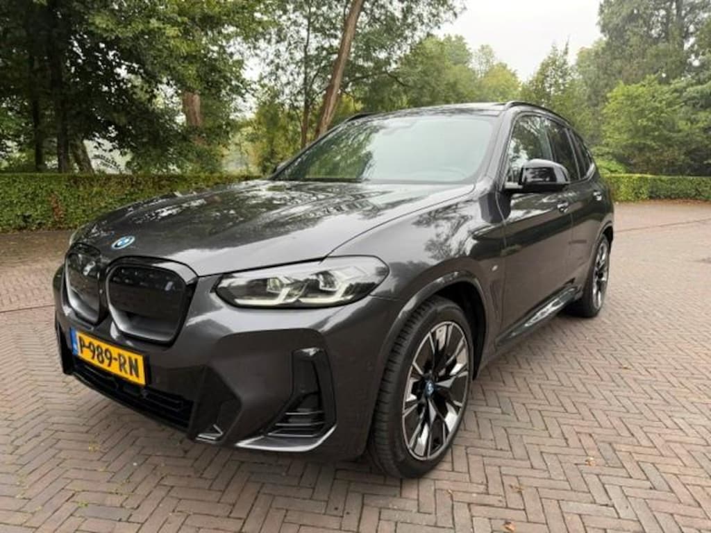BMW iX3 High Executive 80kWh M-Pakket SOH 100% Pano/Trekhaak/Headup/Acarplay/Fabrieksgarantie