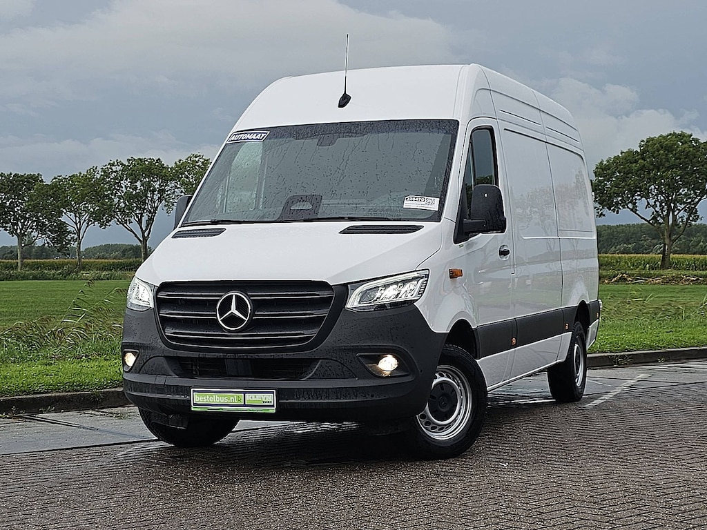 Mercedes-Benz Sprinter 317 L2H2 LED Mbux10