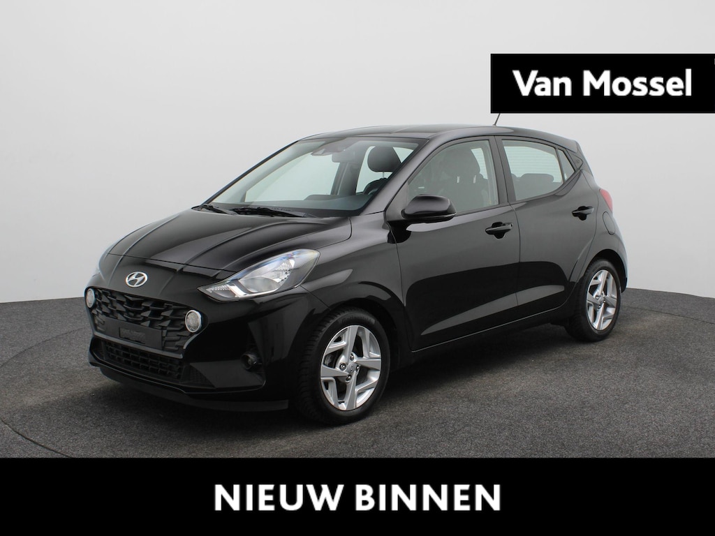 Hyundai i10 1.0 | Achterbank in delen neerklapbaar | Automaat | Centrale deurvergrendeling | Cruise Control | Grootlichtassistent |
