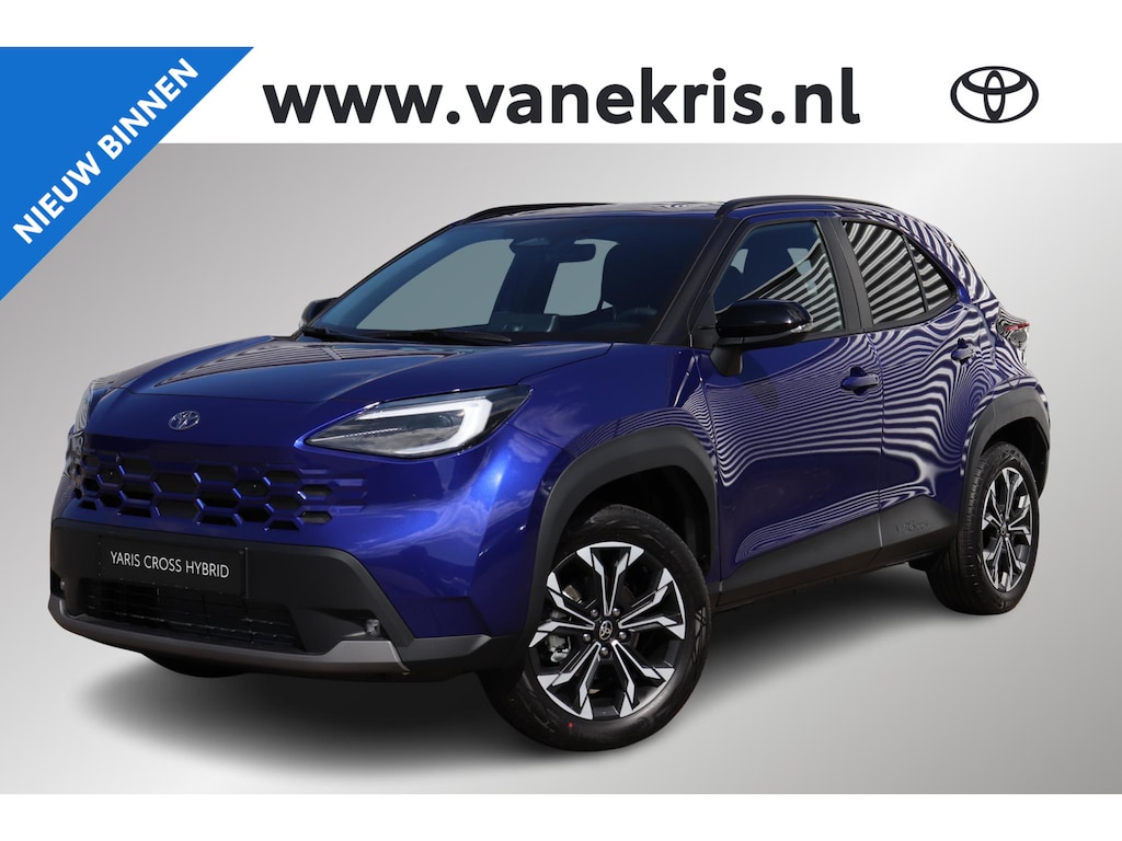 Toyota Yaris Cross 1.5 Hybrid 130 First Edition, Comfort Pack, Stuur & Stoel verwarming, BSM, Sensoren, Inruilpremie €2.500,-!