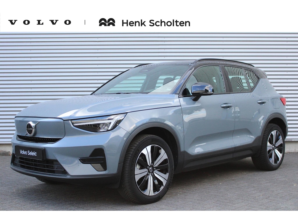 Volvo XC40 Recharge Core 70 kWh Cruise Control | Sensus Connect met High Performance Audio | Autonomous Emergency Braking |Google Services | Apple Carplay | Android Auto | DAB+ radio | Achteruitrijcamera | Standkachel |