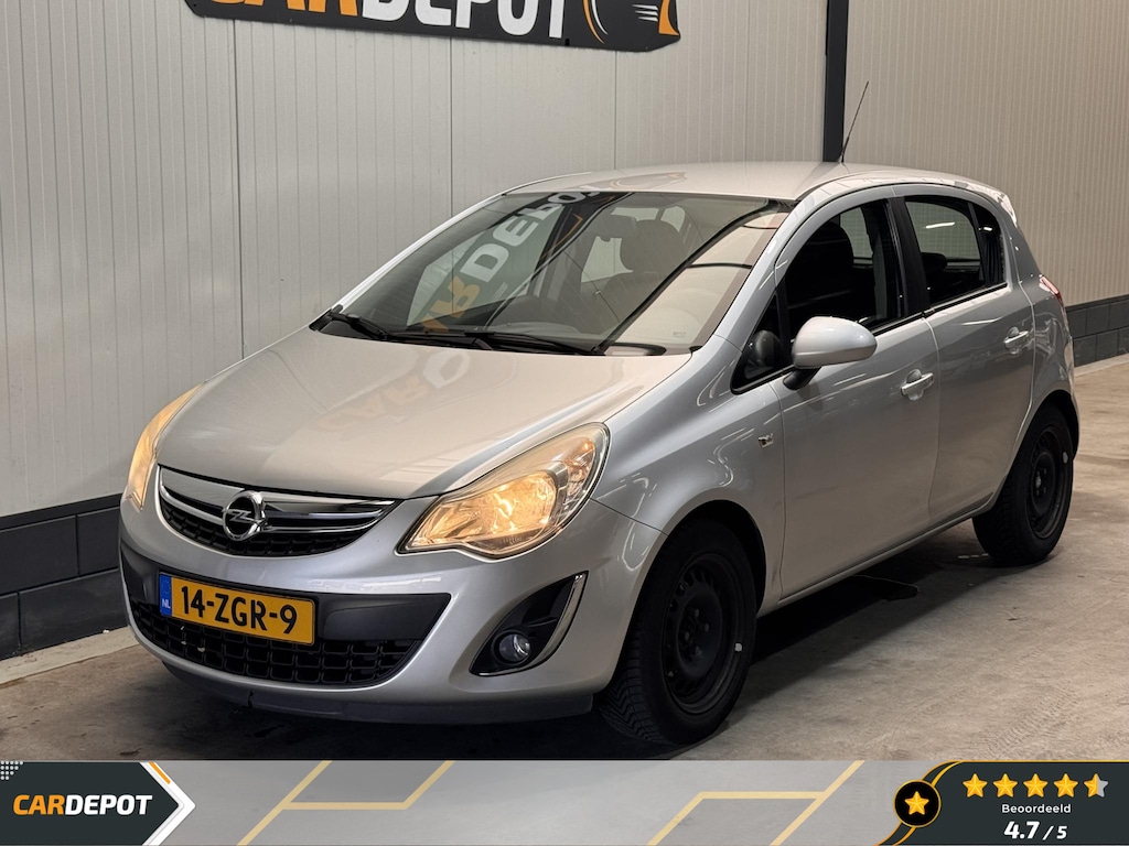 Opel Corsa 1.2-16V Cosmo