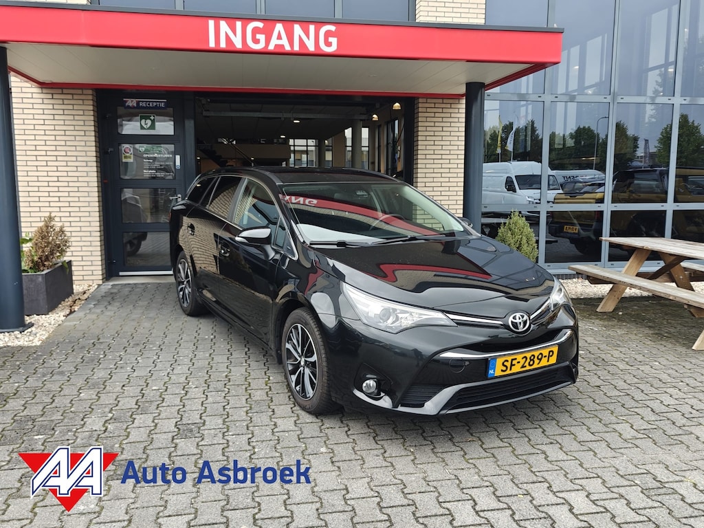 Toyota Avensis Touring Sports 1.8 VVT-i Dynamic