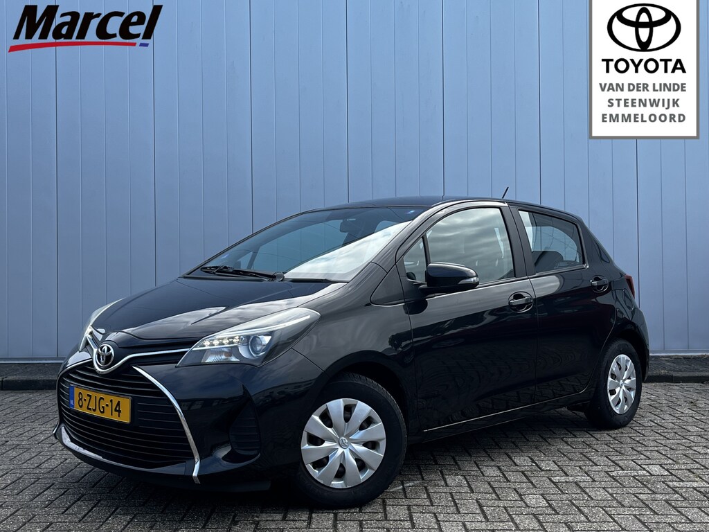 Toyota Yaris 1.0 VVT-i Aspiration Airco Navi Camera All season banden Nette NL auto!