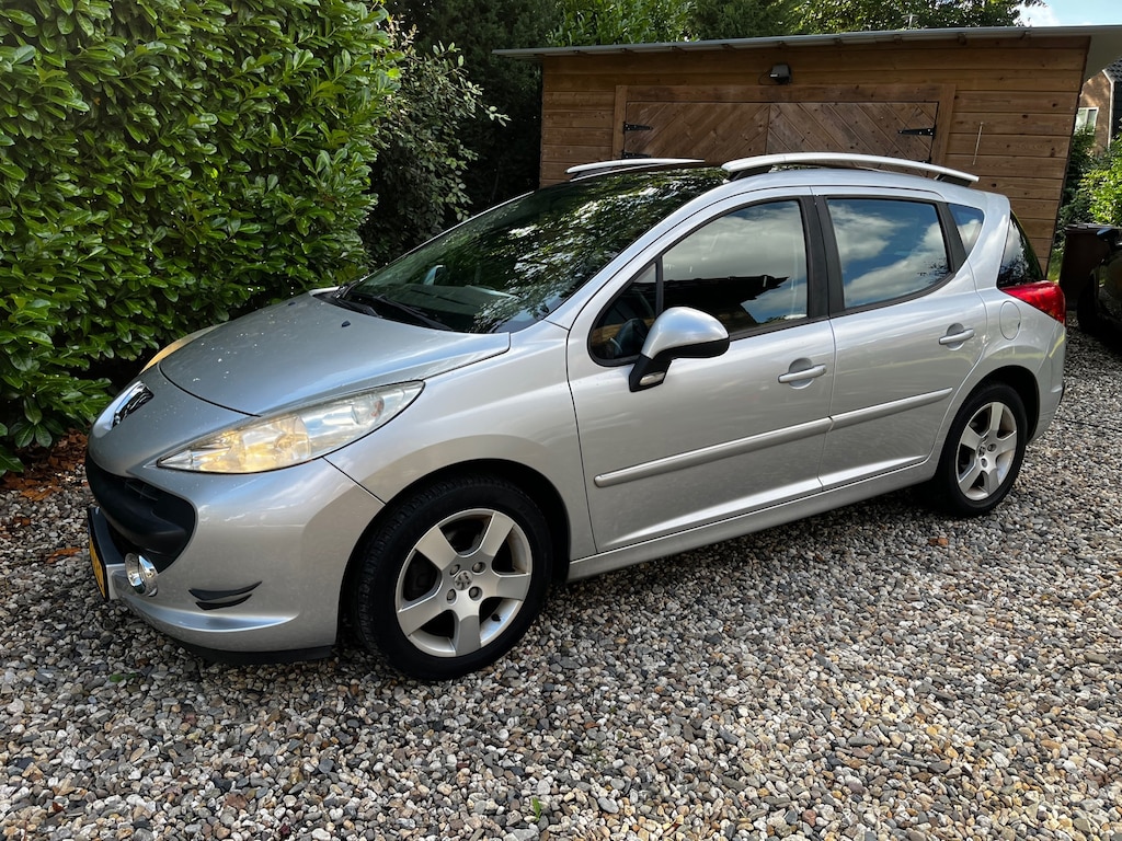 Peugeot 207 SW RIJKAAR/APK/HISTORY/BEURT/NAP/AIRCO/5drs//DIREKT MEE