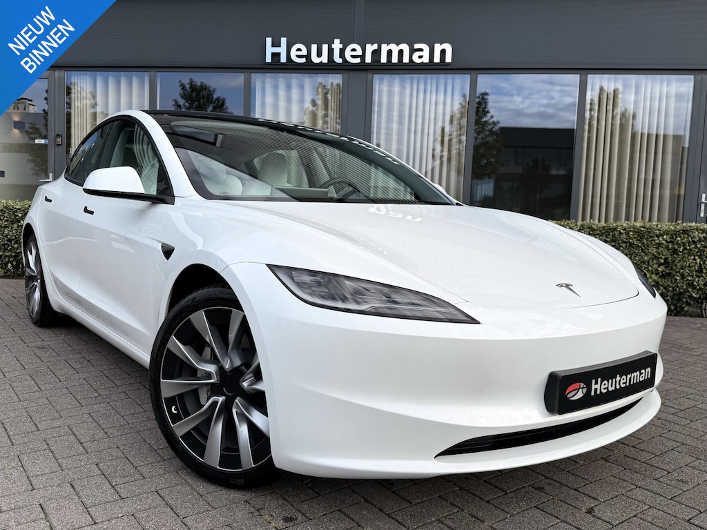 Tesla Model 3 RWD Highland/Panodak/Stoelventilatie/Sfeer