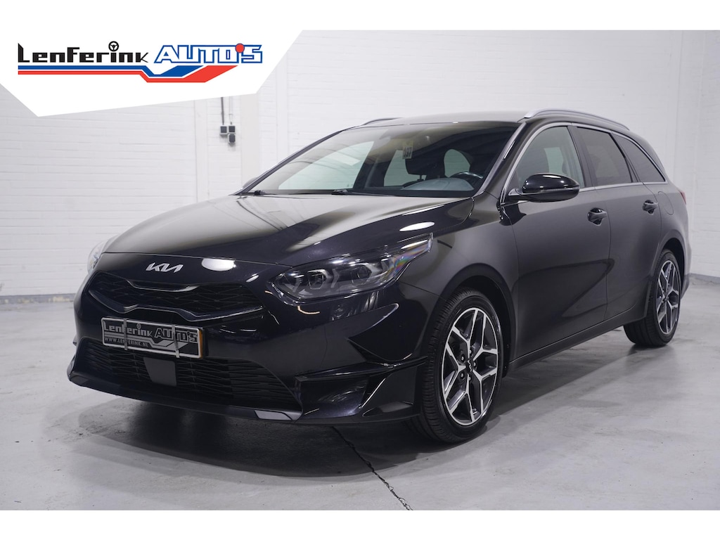 Kia Ceed Sportswagon 1.0 T-GDi MHEV DynamicPlusLine 1e eigen. NAP 17"-lmv PDC achter camera Navigatie half lederen bekleding APPLE-carplay DAB-ontvangst lane-assist stoel/stuur-verwarming ACC dakrail-allu electrische-achterklep private-glas LED-verlichting