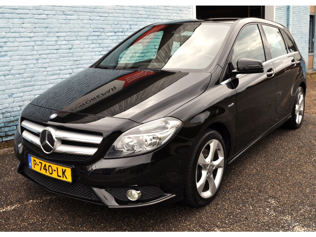 Mercedes-Benz B-klasse Automaat 200 Ambition Sv pdc v+a nav Lmv