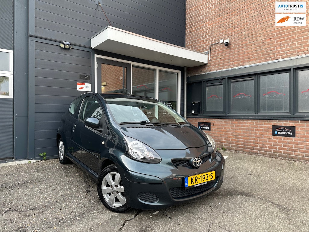 Toyota Aygo 1.0-12V Comfort Navigator|Airco|Carplay|Elek.ramen