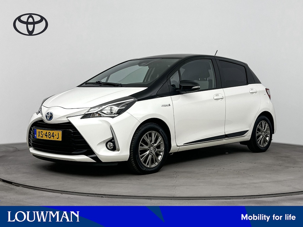 Toyota Yaris 1.5 Hybrid Design | Trekhaak | Achteruitrijcamera |