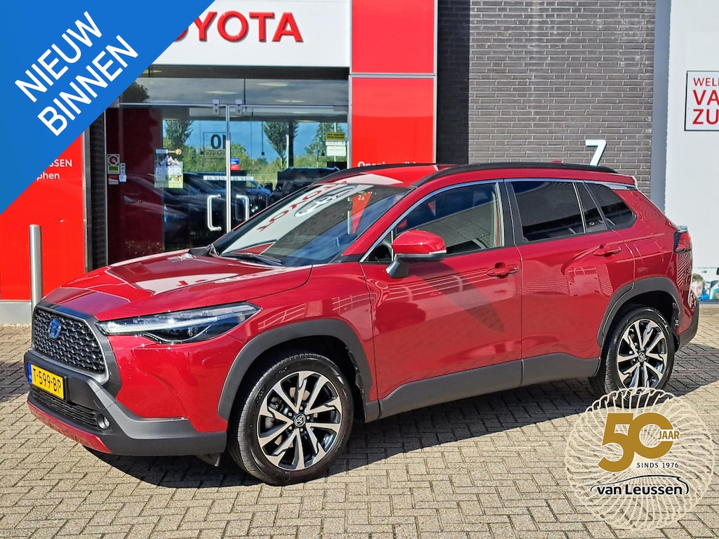Toyota Corolla Cross 2.0 High Power Hybrid First Edition STOELVERWARMING ELEK. ACHTERKLEP ADAPTIVE CRUISE CONTROL