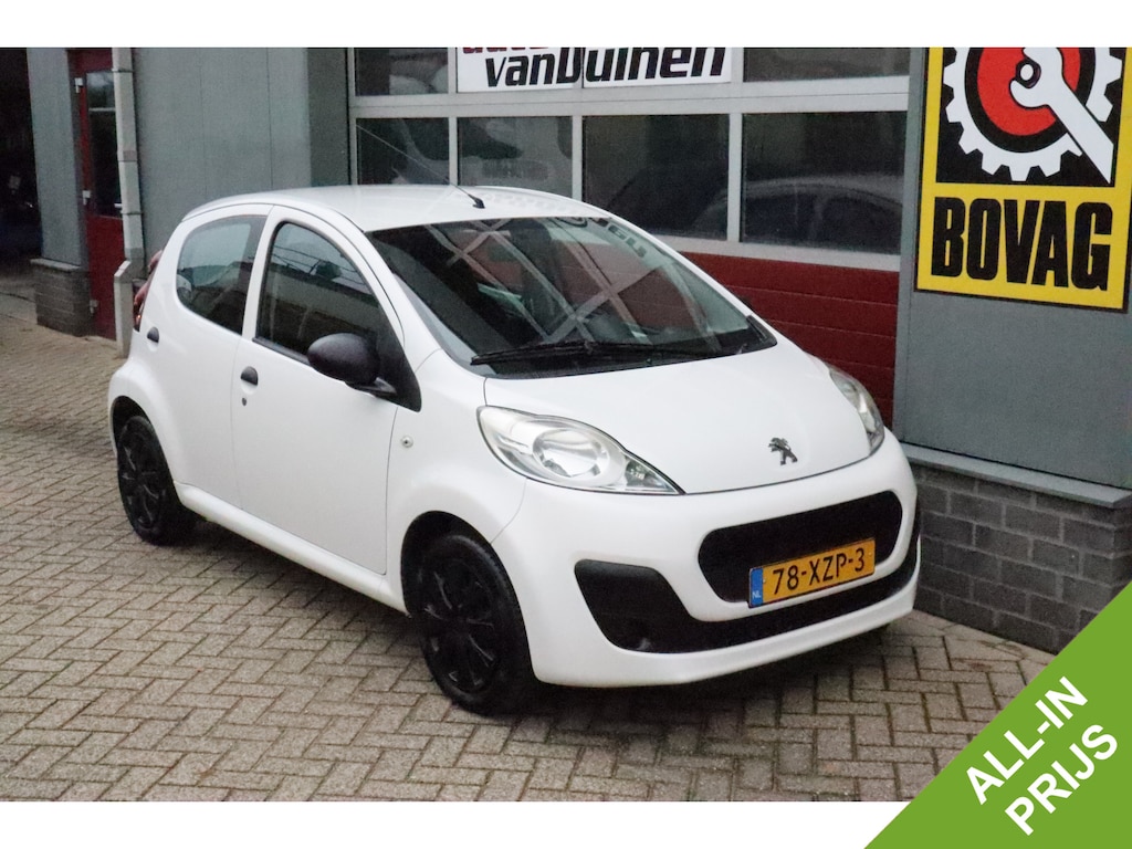 Peugeot 107 1.0 Access Accent O.a: Airco, N.a.p, Uitgevoerd onderhoud met nw apk, Rijklaar. All-in prijs!
