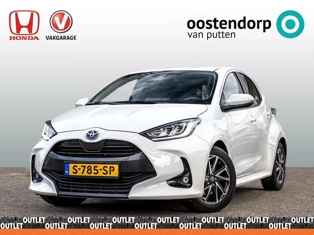 Toyota Yaris 1.5 Full Hybrid Dynamic Automaat | Adaptieve Cruise Control | Stoelverwarming | DAB Radio | Apple Carplay / Android auto | Camera | PDC achter