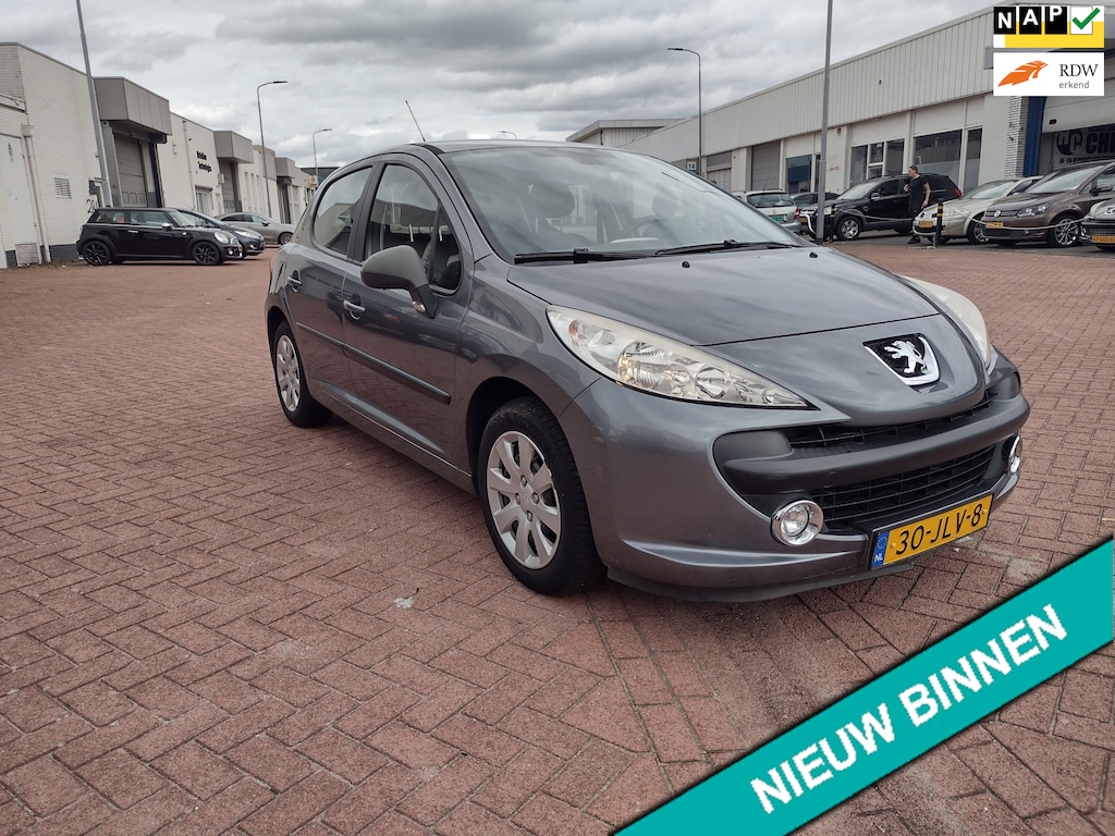 Peugeot 207 1.6 VTi Sublime mooie auto bel 0619590613 AIRCO AUTOMAAT 5 DRS