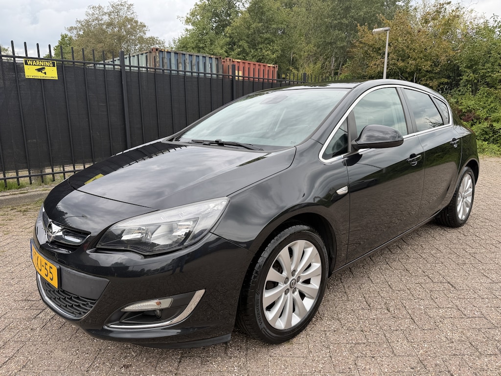 Opel Astra 1.4 Turbo Cosmo Halfleer/Clima/Navi/LED