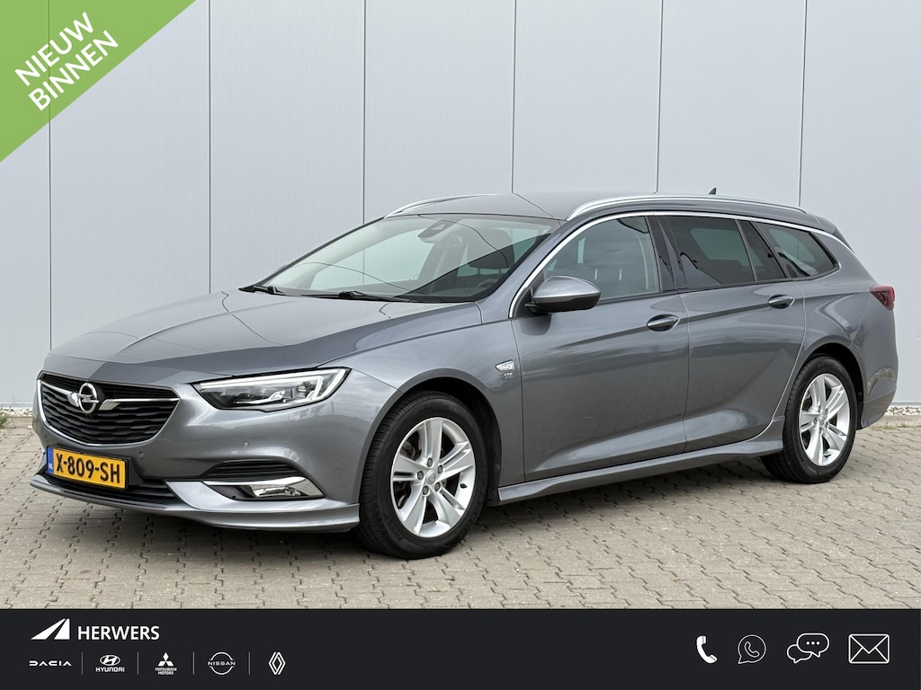 Opel Insignia Sports Tourer 2.0 CDTI Business Executive / Stoelverwarming voor / Stuurverwarming / Automaat / All-season banden / Trekhaak 1950 kg geremd / Apple Carplay/Android Auto /