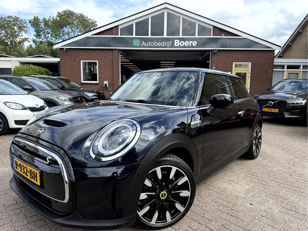 MINI Mini Electric Resolute Edition 33 kWh SOH 94.8, Camera, App Connect, 17''Lmv