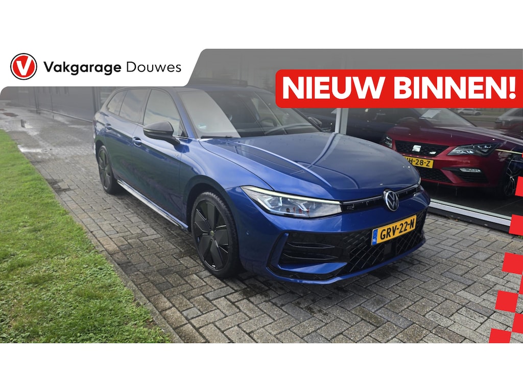 Volkswagen Passat Variant 1.5 eHybrid R-Line Edition |NAP|Pano|ACC|IQLight|Massage|Stoel&Stuurverwarming