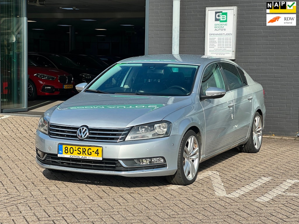 Volkswagen Passat 1.4 TSI Highline BlueMotion/NAVI/LEDER/AUTOMAAT/NETTTE STAAT!!