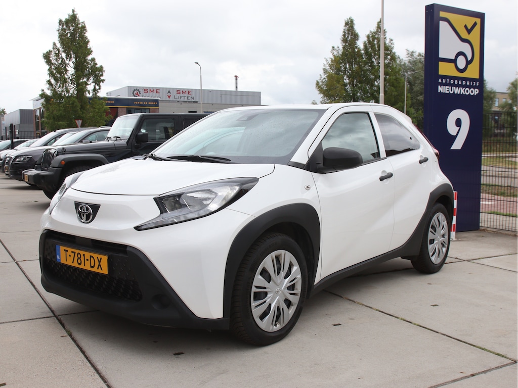 Toyota Aygo X 1.0 VVT-i Lane Assist, Carplay, Airco, Cruise, NL-Auto Zomeractie!