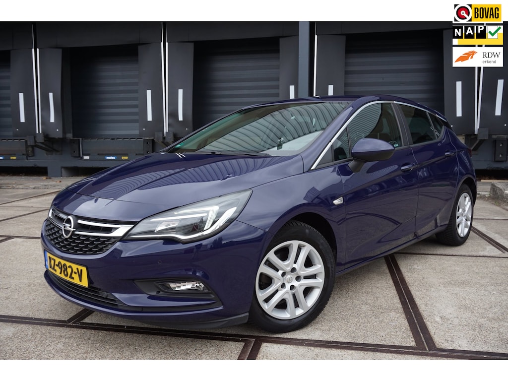 Opel Astra 1.4 Business+