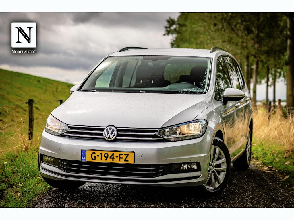 Volkswagen Touran 1.6 TDI SCR Comfortline 7p |Nap |Camera