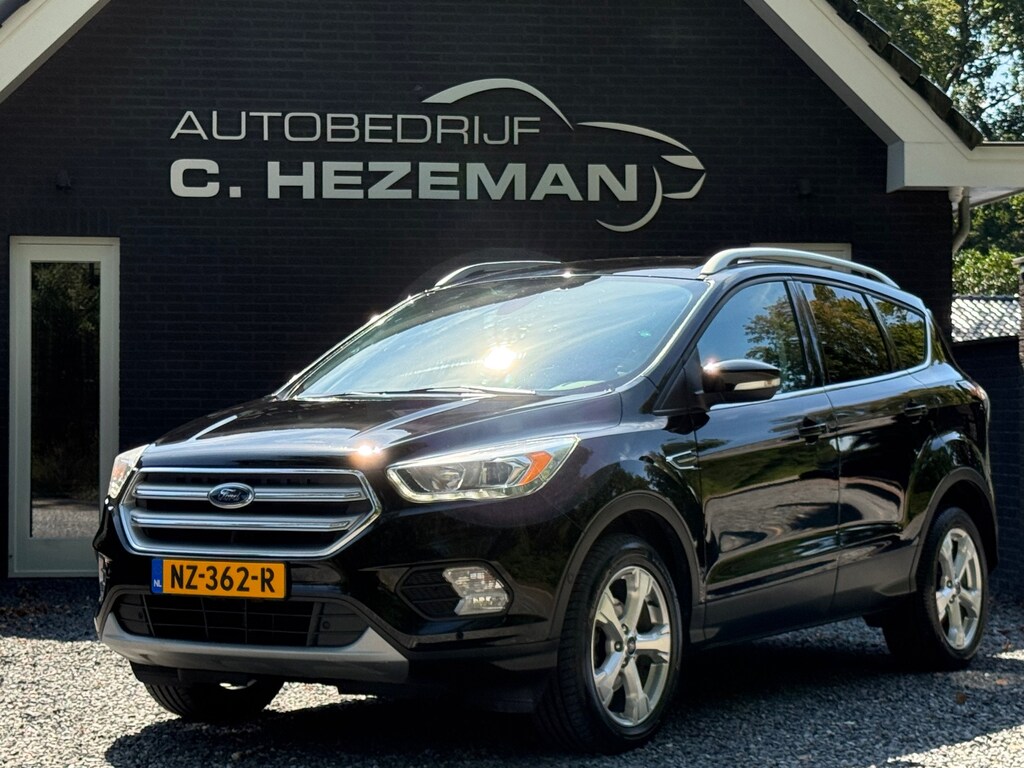 Ford Kuga 1.5 150PK Titanium DealerOH Navigatie Camera Cruise Climate Control ELEK A KLEP