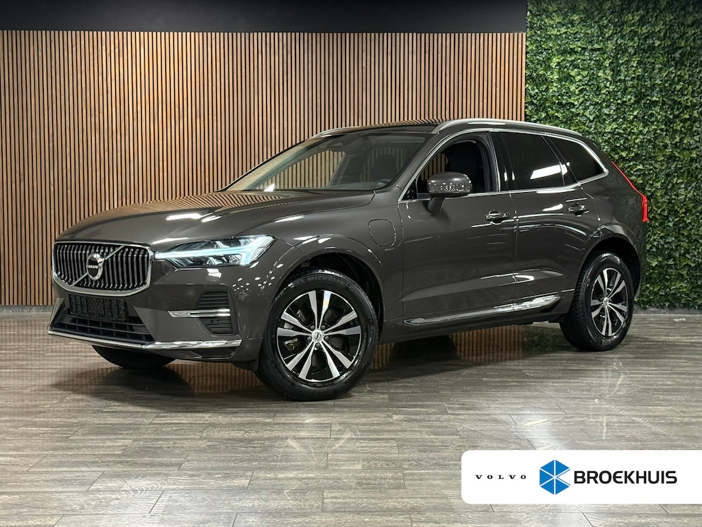 Volvo XC60 T6 AWD Recharge Bright | Adaptieve Cruise Control | Stoelverwarming voor+achter | Stuurwielverwarming | Standkachel met Volvo On Call App | Full LED Meesturende koplampen | Pilot Assist | BLIS Dode Hoek Detectie | Elektrische voorstoelen geheugen | Lederen bekleding | Zitting verlenging voorstoelen | Schuifdak | Parkeercamera | Google Infotainment | 18Inch | Keyless Drive | Parkeersensoren voor+achter | Privacy Glass | DAB Radio | Apple Carplay/Android Auto | Draadloos telefoon opladen | Volvo On Call met mobiele App functie | Platinum Grey Metallic |
