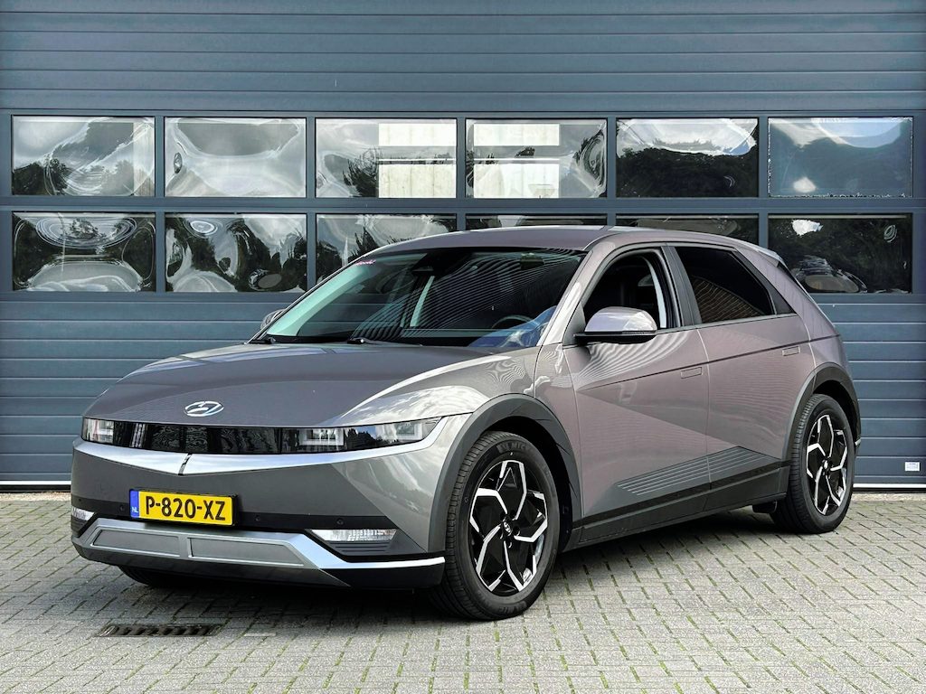 Hyundai Ioniq 5 CONNECT+ 73kWh (99% SOH) I P-CAMERA I WARMTEPOMP I PARELMOER I LEDEREN BEKLEDING