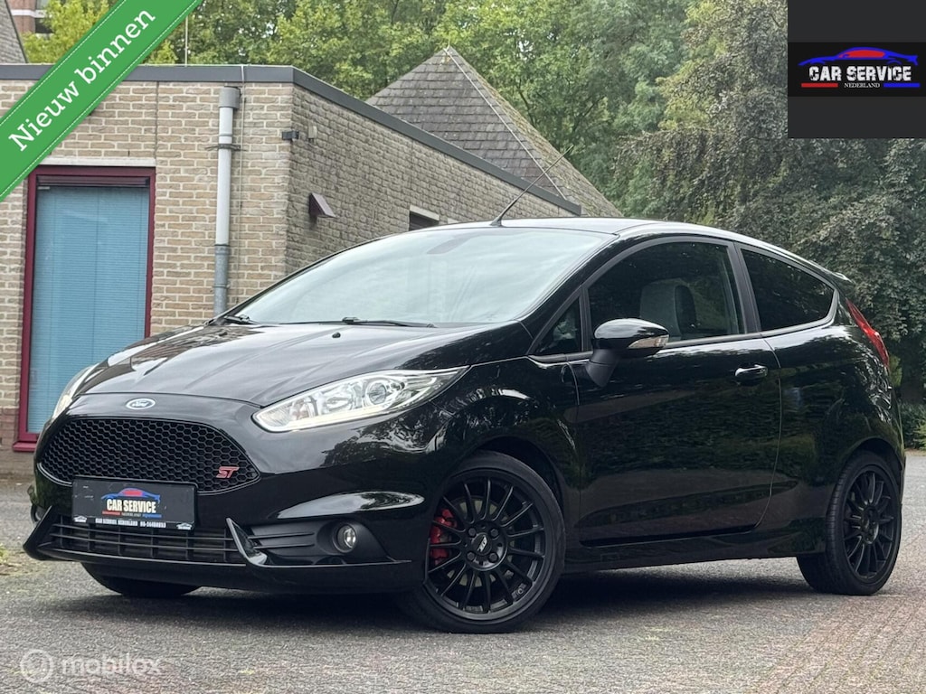 Ford Fiesta 1.6 ST 134KW/STLVW/PDC/NAVI/CAMERA/LMV/KEYLESS