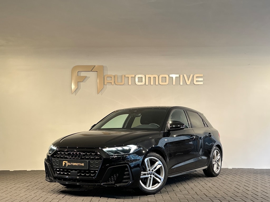 Audi A1 SPORTBACK 30 TFSI EPIC Stoelverwarming |Cruise Control|Lane Assist|Carplay