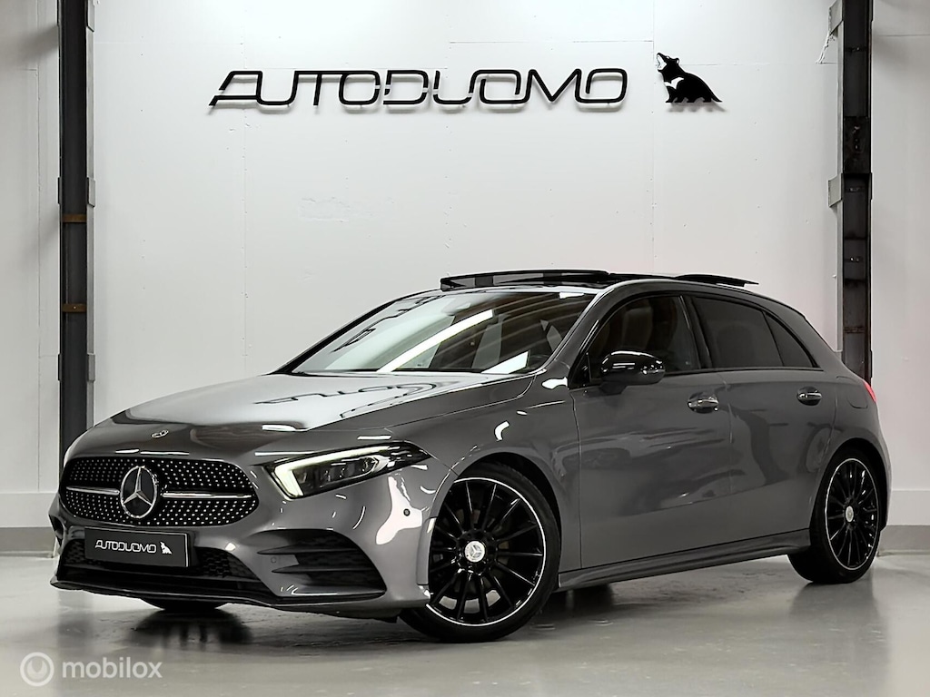 Mercedes-Benz A-klasse 200 AMG | Pano | Beam | Memory | 19" | ACC | Sfeer | Leer/Alca. | Keyless | DYNAMIC