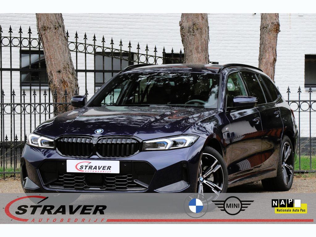 BMW 3-Serie Touring 330e |M-Sport |Driving ass Pro |Stuurwielverwarming