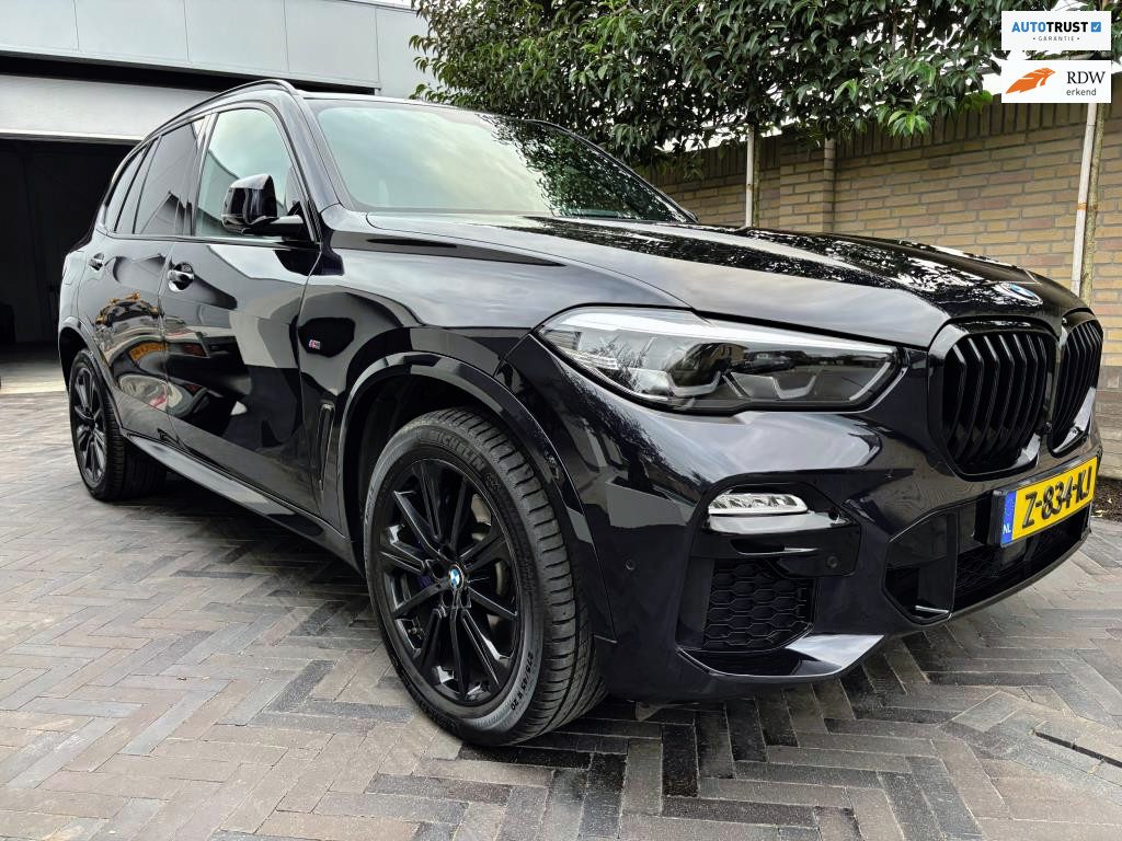 BMW X5 XDrive45e Carbon zwart M-pakket PANORAMA 394 pk