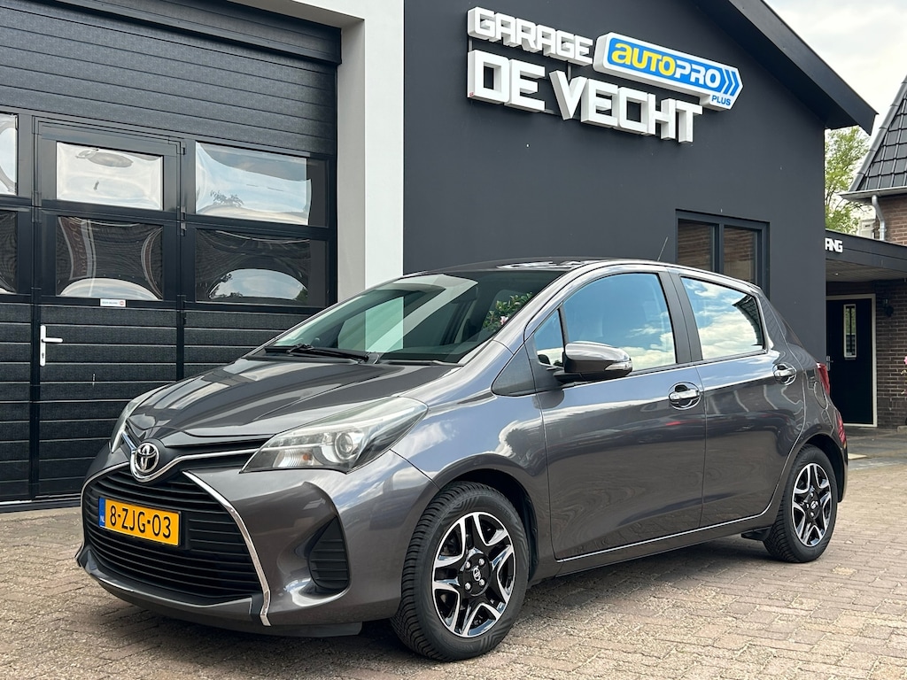 Toyota Yaris 1.0 VVT-i Aspiration Navi/Camera/Trekhaak