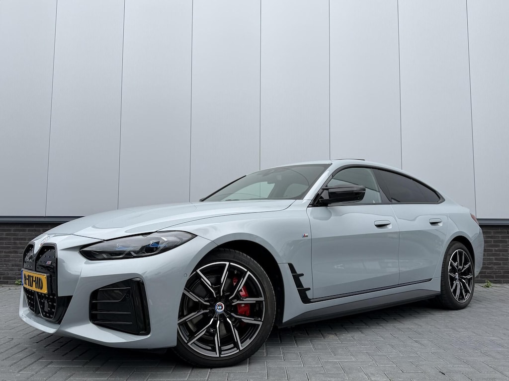BMW i4 M50 M-Sport Pro - PANO - Trekhaak -NAP- Harman/Kardon