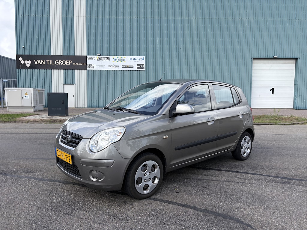 Kia Picanto 1.0i X-pect 5-Deurs 63 PK. Zuinige en zeer betrouwbare auto !!! Tweede eigenaar !!