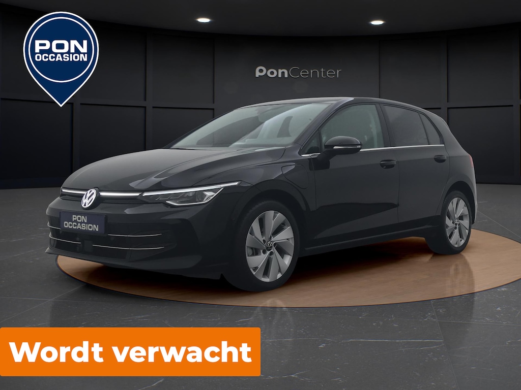 Volkswagen Golf 1.5 eHybrid Style | Camera | Side Assist | ERGO Stoel | ACC | 17'' |