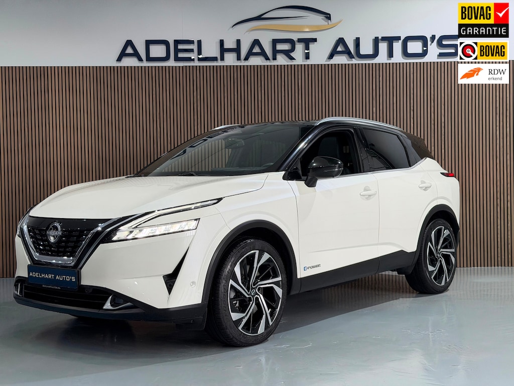 Nissan Qashqai 1.5 e-Power Tekna Plus 190 PK / Panorama dak / Lederen interieur / elektrische Stoelen / Keyless / Full option