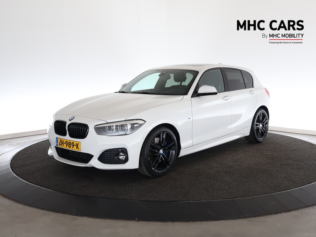 BMW 1-Serie 118i Edition M Sport Shadow High Executive | M- pakket | Panormadak | 12 maanden BOVAG |