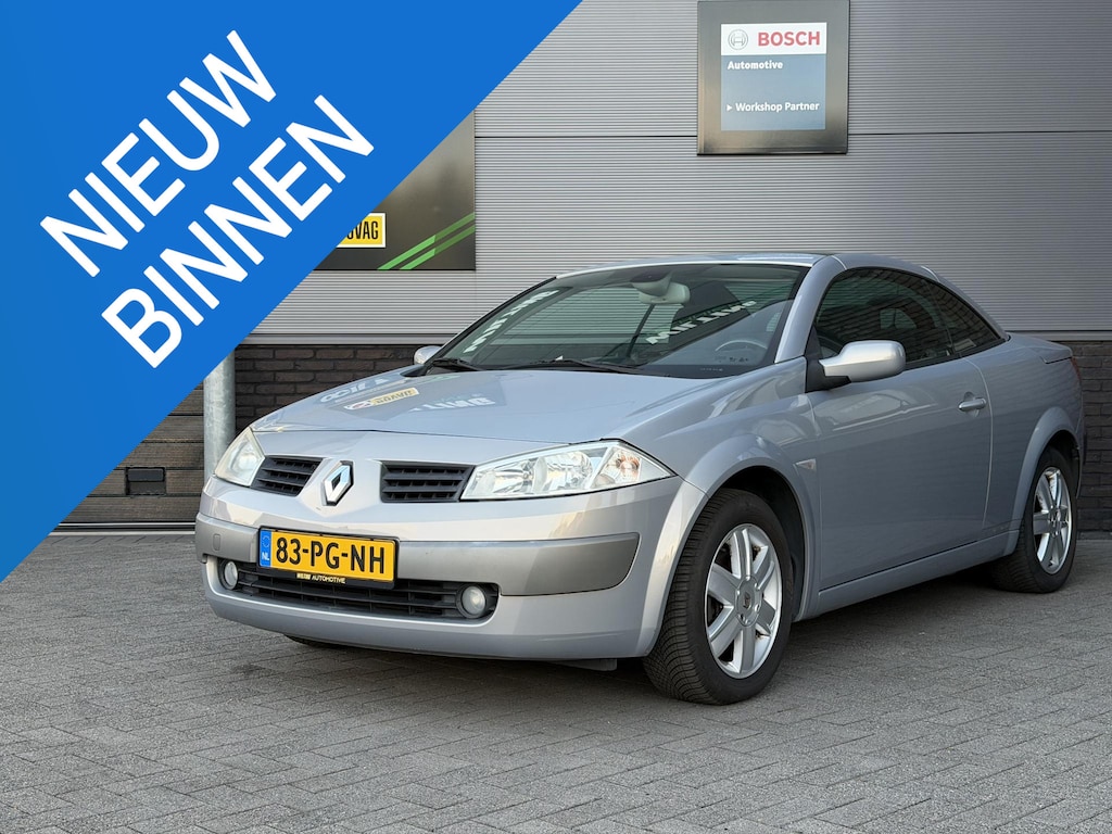 Renault Megane Coupé-Cabriolet 2.0-16V Privilège Luxe