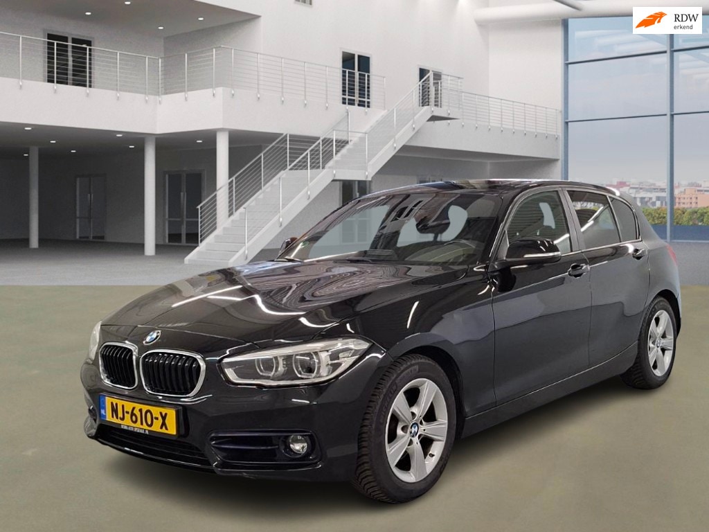 BMW 1-Serie 120i Centennial Executive|184PK|ECC|PANO|CRUISE|BLUETOOTH|TREKHAAK|NAVI