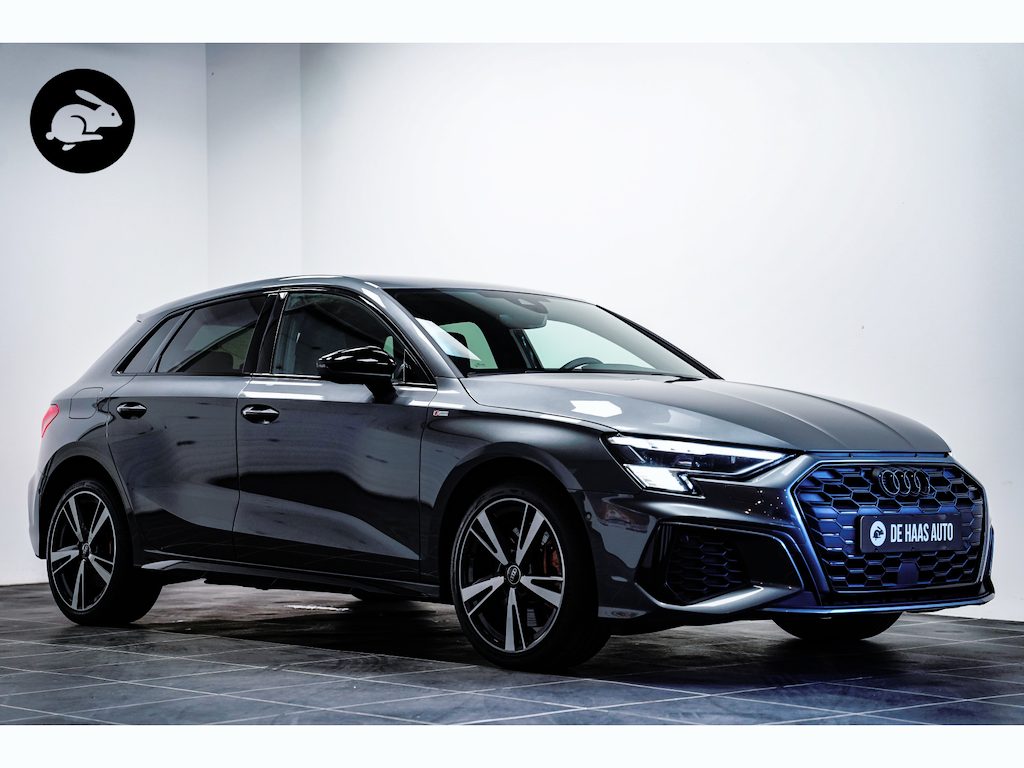 Audi A3 Sportback 45 TFSI e S-Line|91,3%SOH|Diamantleder|Elektr stoel|Acc|B&O
