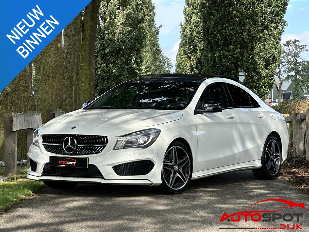 Mercedes-Benz CLA 180 Ambition AMG PANO